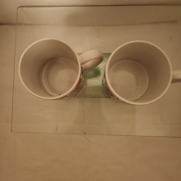 Seattle Pike Place Set of 2 Coffee Cups - Picture 4 of 5